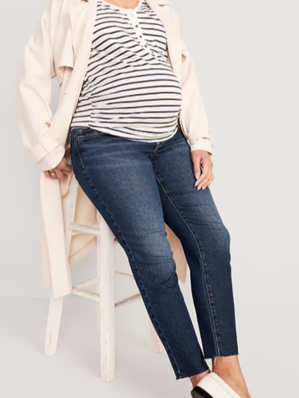 Old Navy Maternity OG Straight Front Low Panel Dark Wash Size 6 Long
